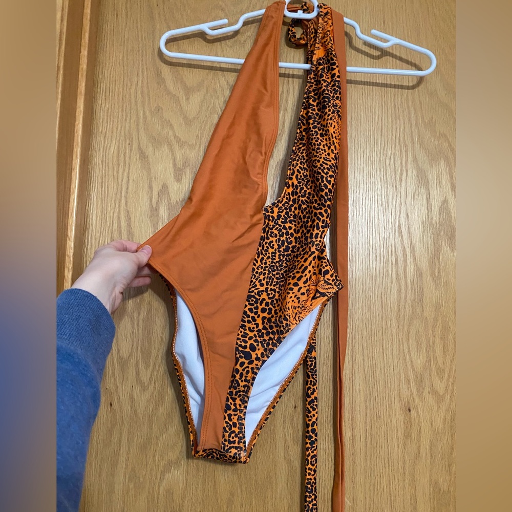 Never worn Shein Orange leopard-print Swimsuit Size S